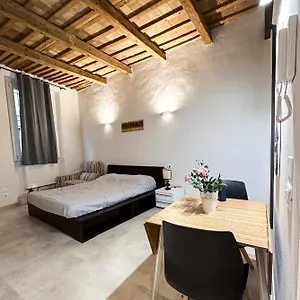 A 2 Passi Bed & Breakfast